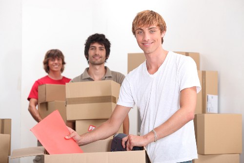 Different sizes of sturdy cardboard boxes for packing in Westhampstead